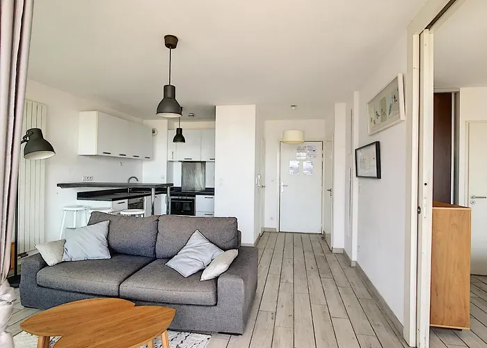 F2 Pour 4 A Carnon - Terrasse, Garage, Proche - Fr-1-715-60 Daire *